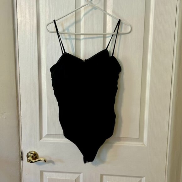 Express Body Contour Compression Ruched Bodysuit With Bra Cups - Picture 2 of 8